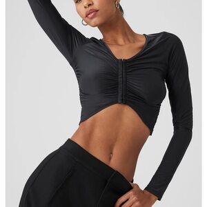 Alo standout longsleeve